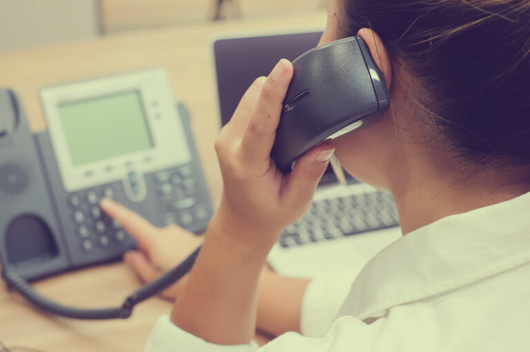 Business phone systems – Types and top features